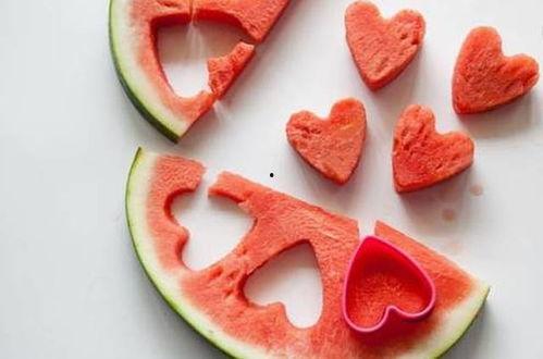 吃瓜爱吐籽,吃瓜爱吐籽，品味生活点滴