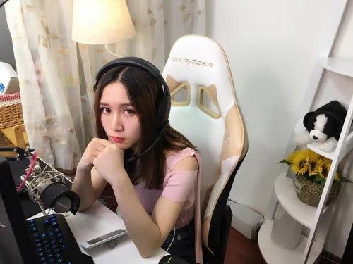 琪琪主播吃瓜视频,琪琪主播带你揭秘娱乐圈最新吃瓜大事件