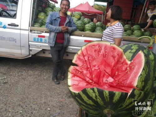 涟源吃瓜群众,揭秘当地热点事件背后的故事