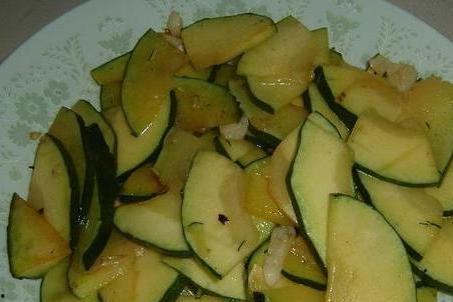 农村吃瓜的视频,农村吃瓜视频展现乡村生活趣味